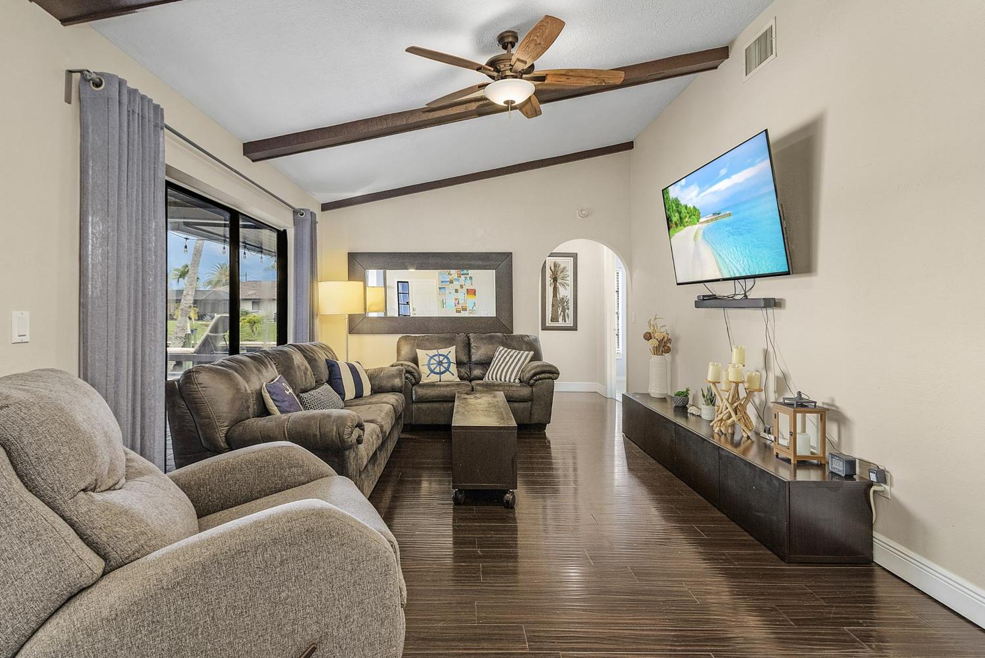 Canal-Front Oasis With Dock And Kayaks In Cape Coral! Eksteriør bilde